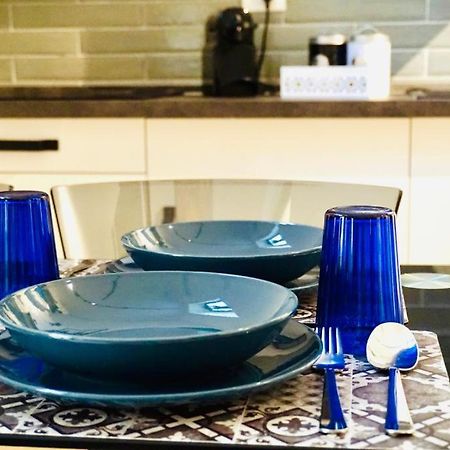 Namaste Apartment Бари Экстерьер фото